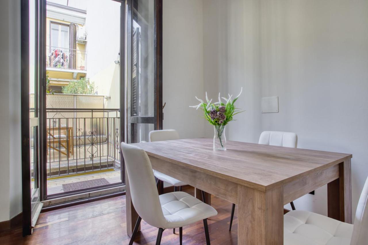 Joivy Tasteful Flat With Balcony * Mailand